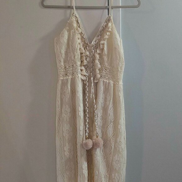 CUPSHE Women's Lace Spaghetti Strapped Flowy Maxi Dress with Tassels NWT –Beige - Picture 2 of 8